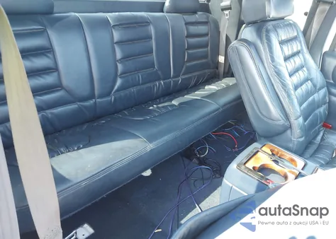 1997 Chevrolet C1500 Fleetside z USA, uszkodzony, nr VIN 1GBEC19R3VE139980